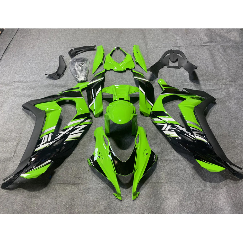 KAWASAKI ZX-10R ZXT00G 2016年～2020年 外装キット C0105047