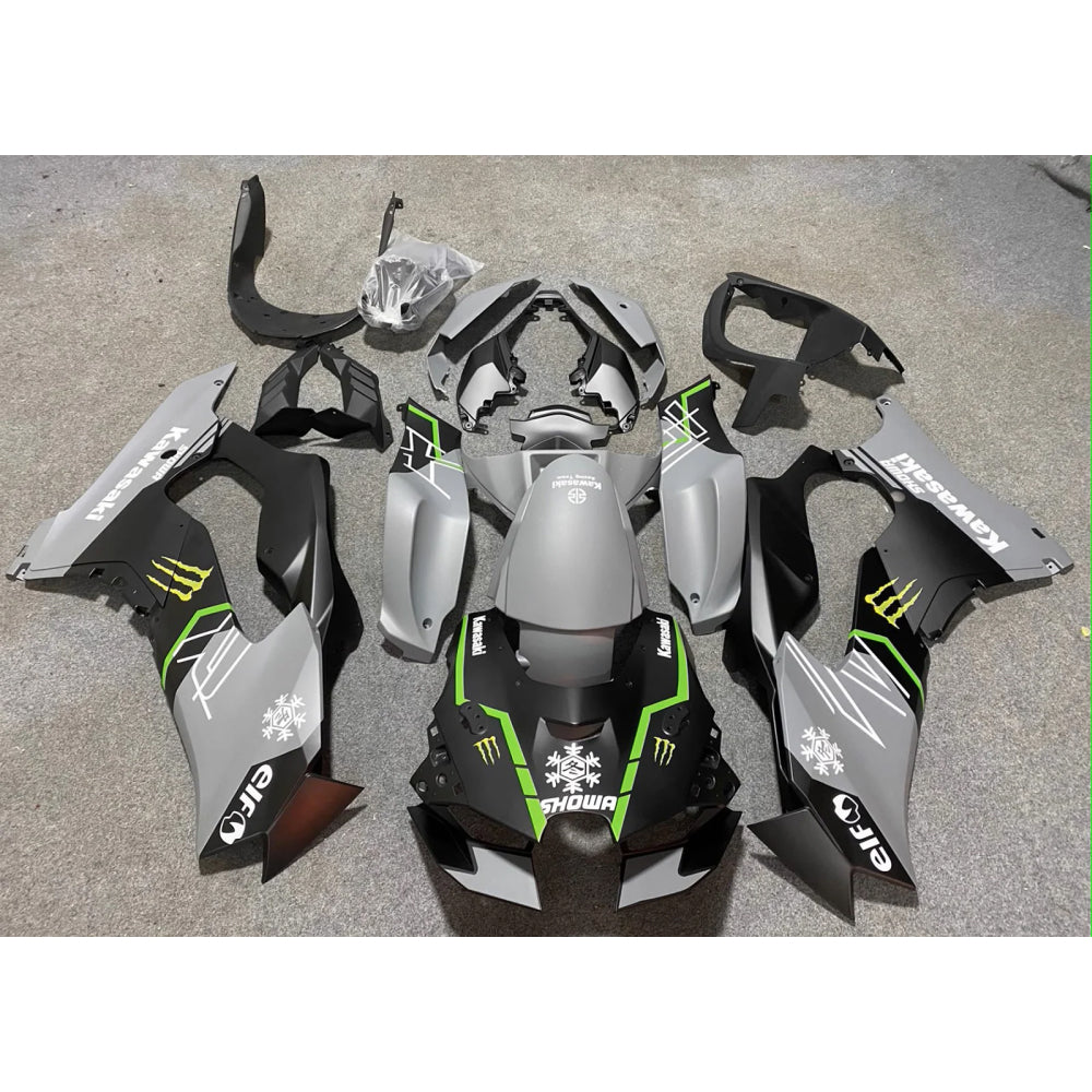 KAWASAKI ZX-10R ZXT02L 2021年～2025年 外装キット C0106003 – 走り屋