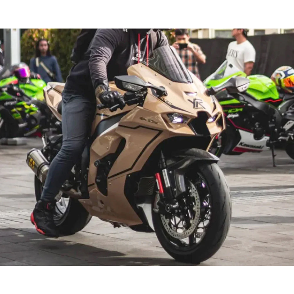 KAWASAKI ZX-10R ZXT02L 2021年～2025年 外装キット C0106034 – 走り屋